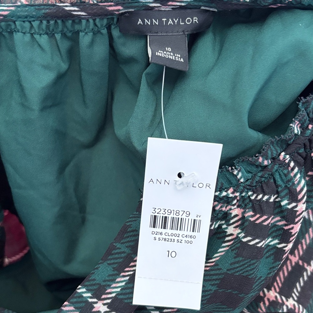 Ann Taylor Plaid Green Pleated Dress size 10 NWT - Picture 7 of 7